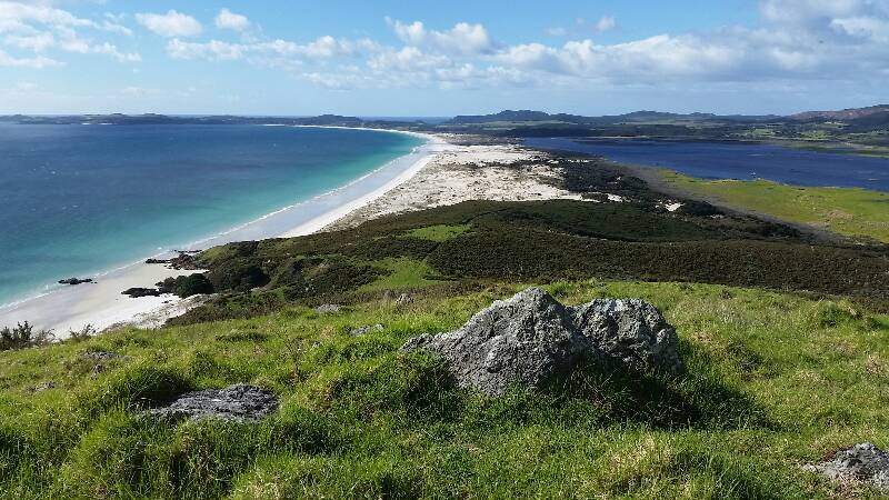 Extinct Volcano / White Sand Beach